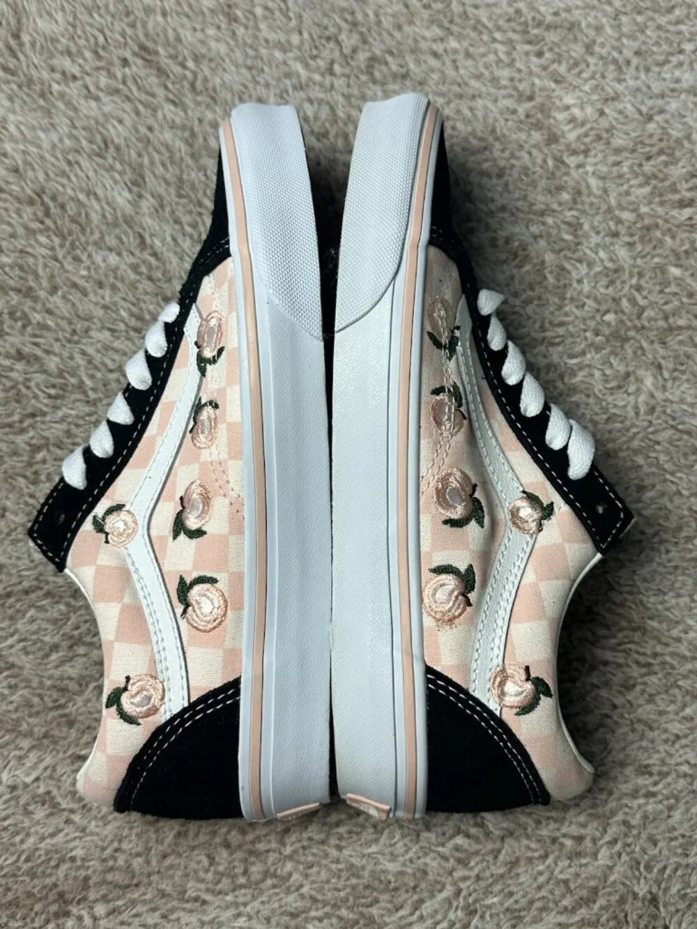 Vans Old Skool Pink Checkerboard Peach Embroidery Sneakers Womens 6.5 - Mens 5.0